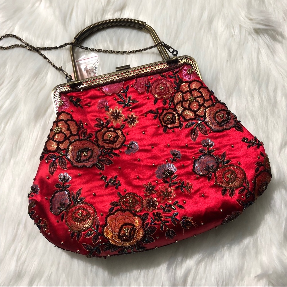 🌻SOLD🌻 Vintage // red beaded purse with detachab - Picture 6 of 8
